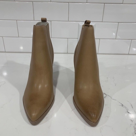 Marc Fisher | Bootie Alva Tan Leather Ankle Pointed Toe NEW - Picture 2 of 8